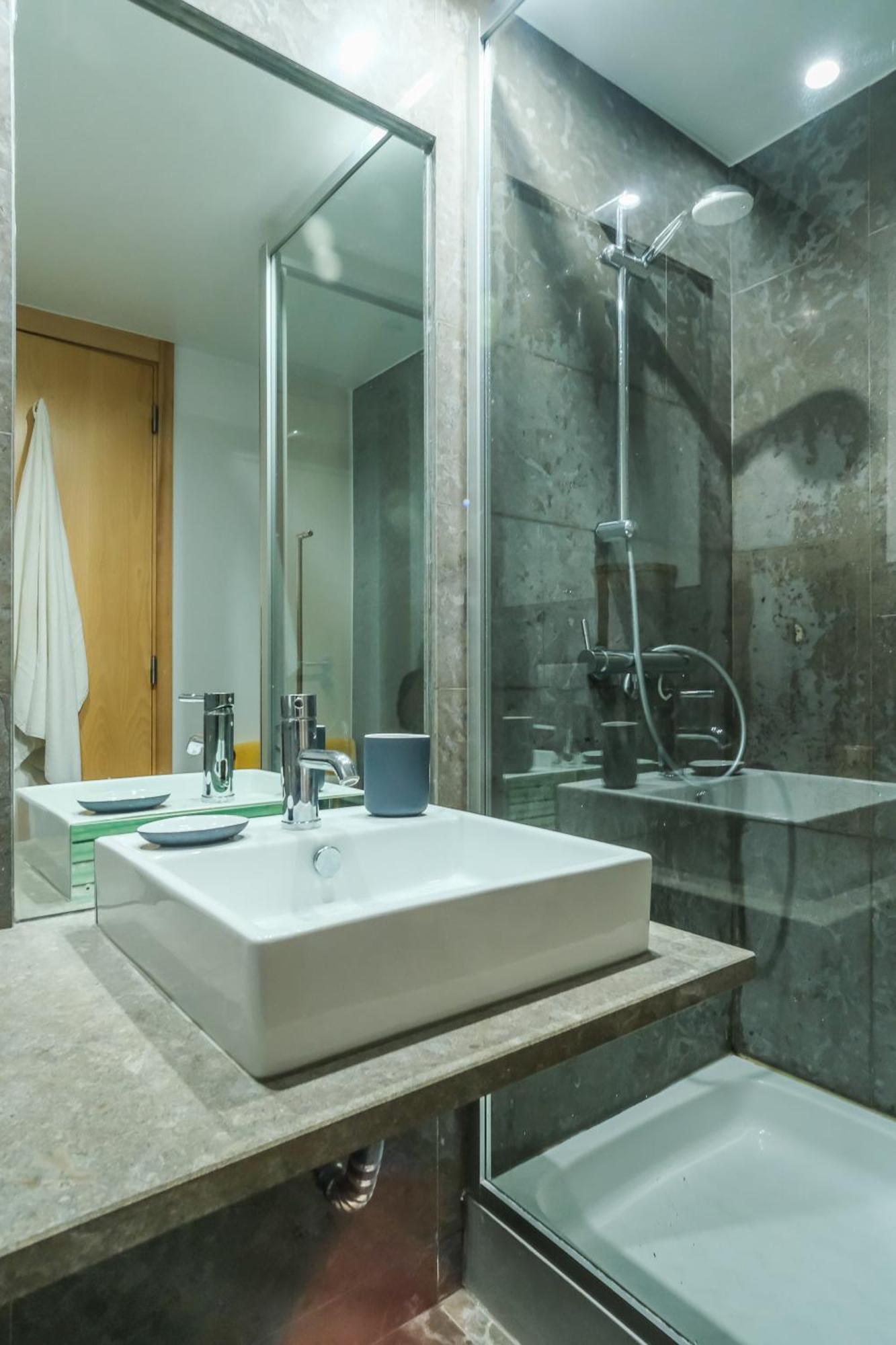 Almarina Apartment,